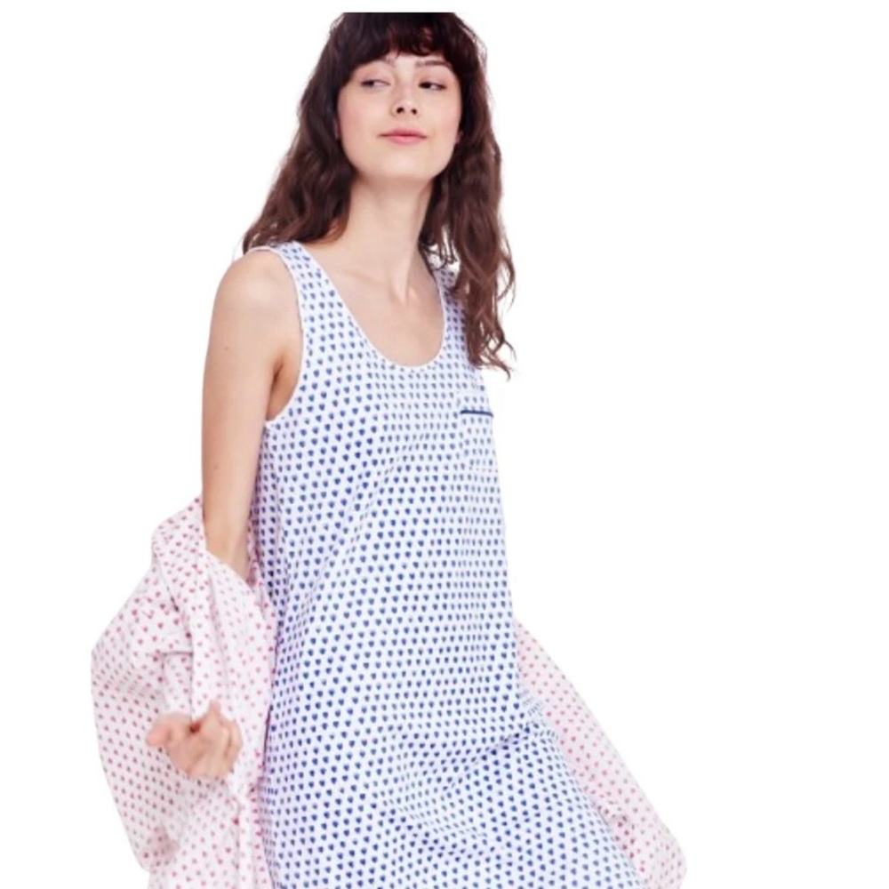 Roller Rabbit Sleeveless White and Blue Heart Patterned Sleep Dress